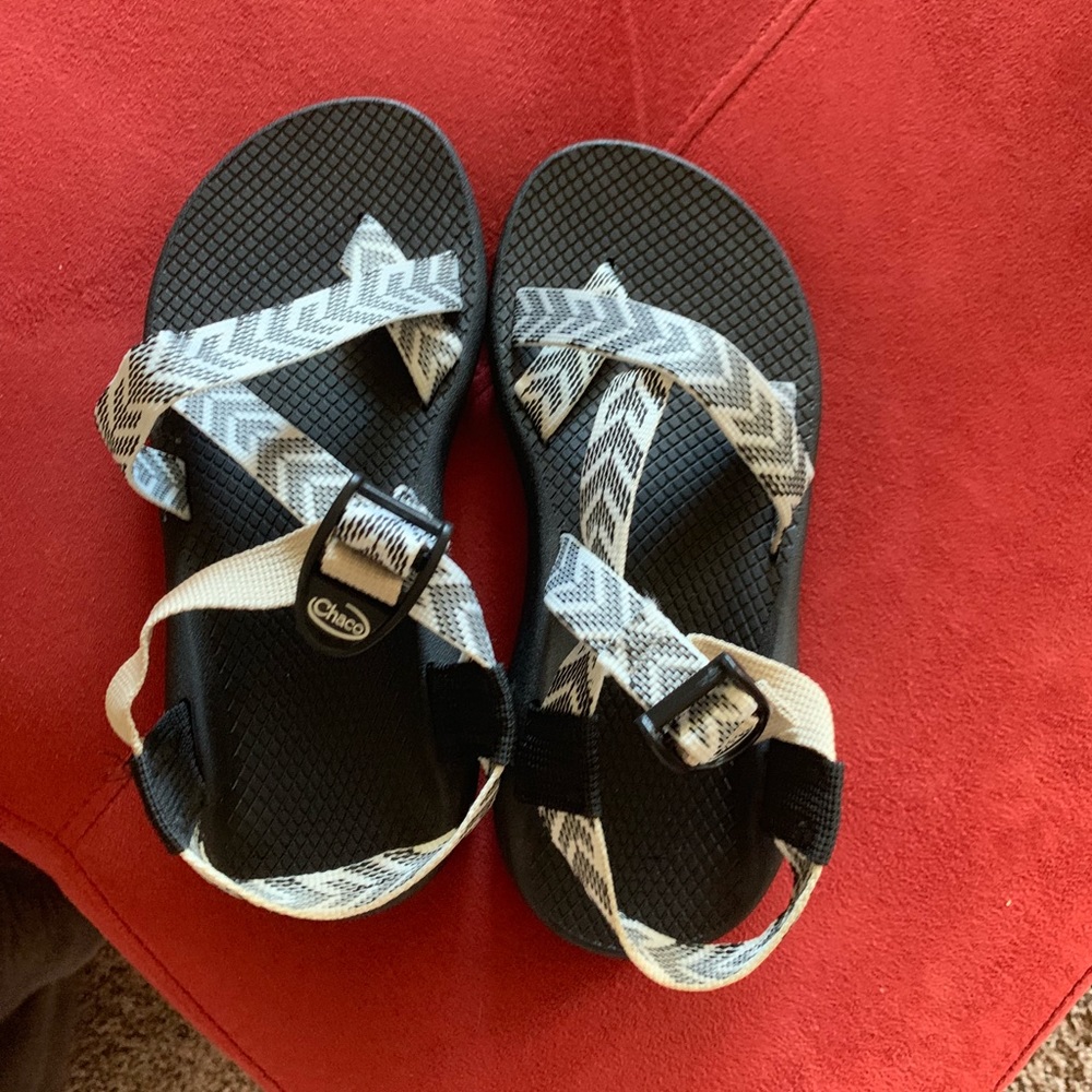 Chaco Black & White Women’s Sandals